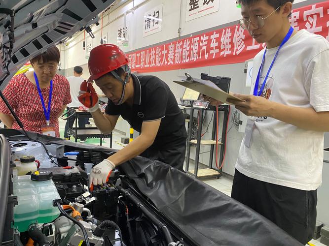 汽车维修岗位：技术革新与职业发展的未来